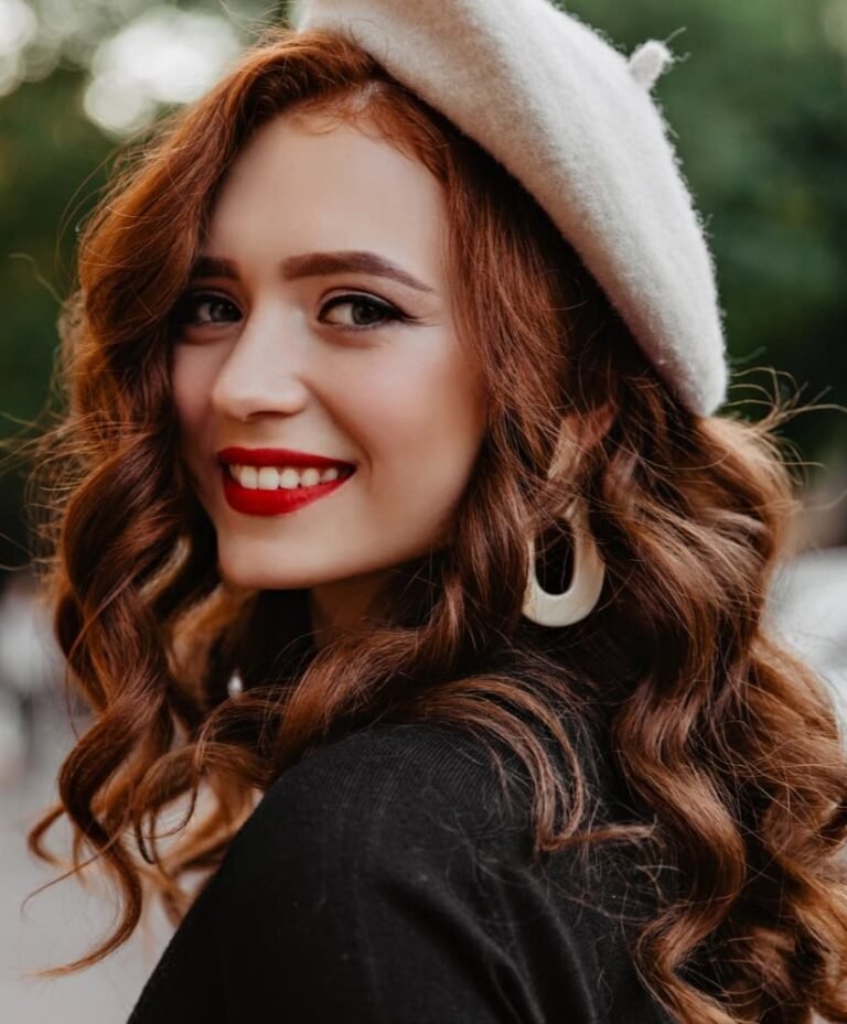 outdoor portrait laughing ginger woman with red lips enjoying autumn morning debonair french lady beret looking back min2 768x929 1
